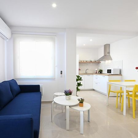New 2 Bedroom Beach And City Center - Ruiz Vertedor By 10Tosea Фуeнхирола Екстериор снимка