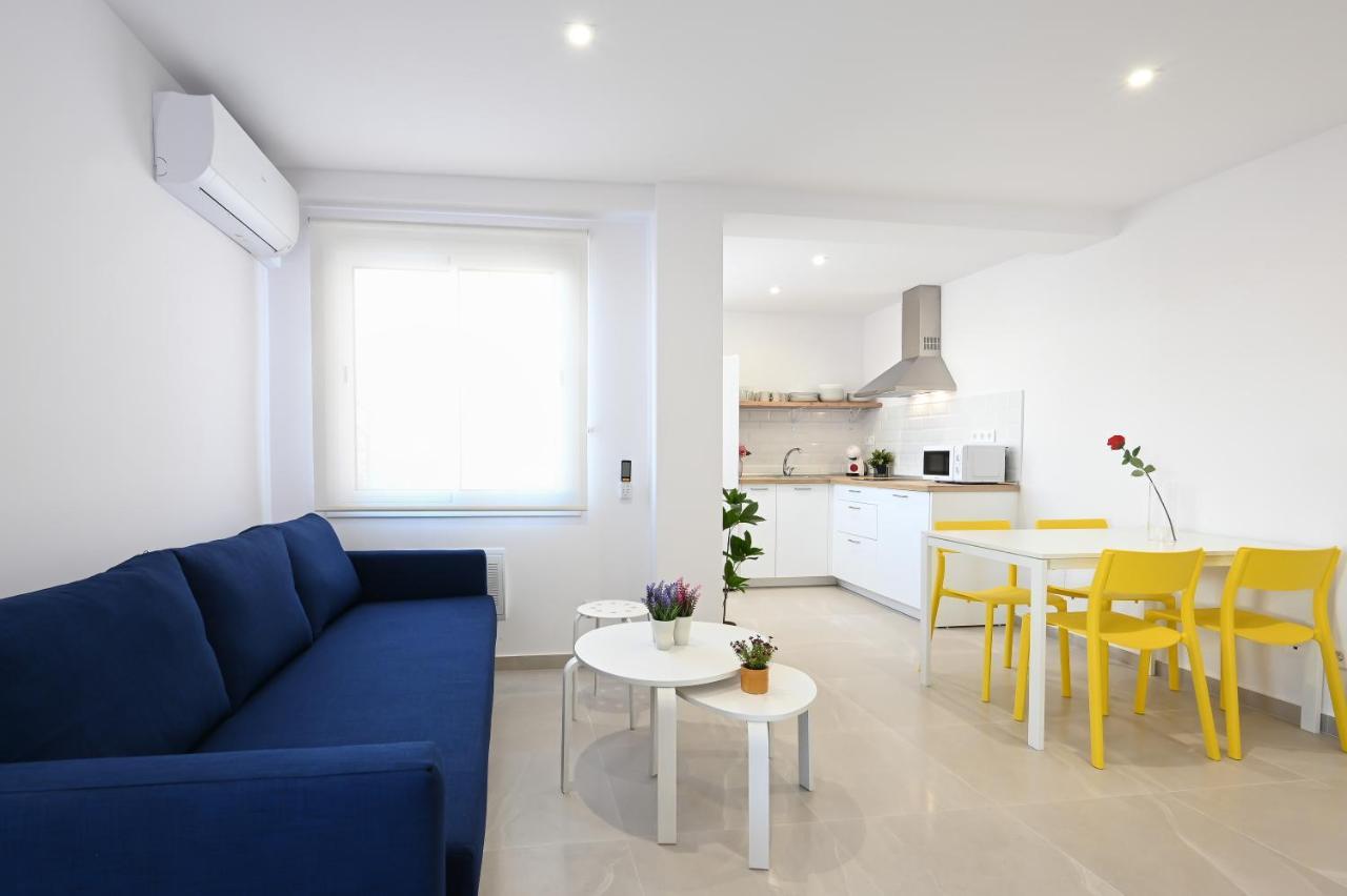 New 2 Bedroom Beach And City Center - Ruiz Vertedor By 10Tosea Фуeнхирола Екстериор снимка